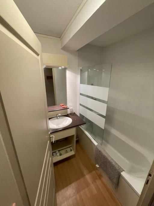 Joli Studio En Montagne Font-Romeu-Odeillo-Via ภายนอก รูปภาพ